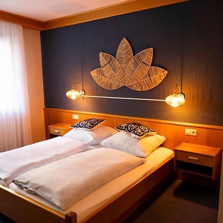 Hotel Guelser Weinstube Кобленц Экстерьер фото